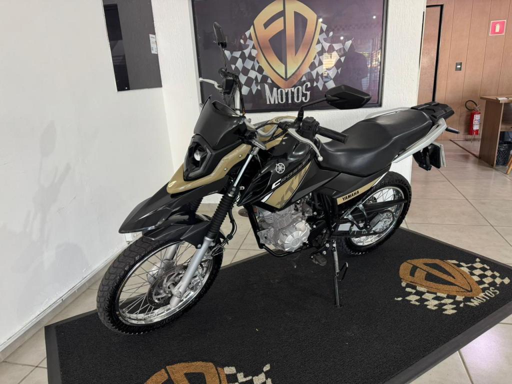 YAMAHA XTZ 150 Crosser - Foto