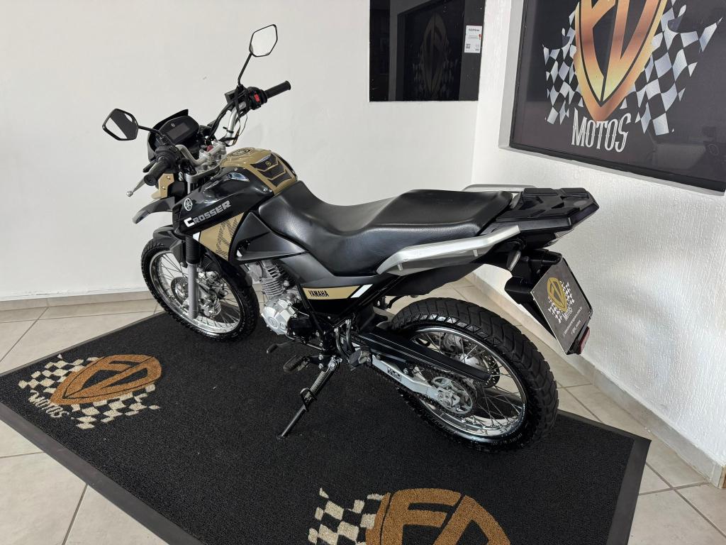 YAMAHA XTZ 150 Crosser - Foto