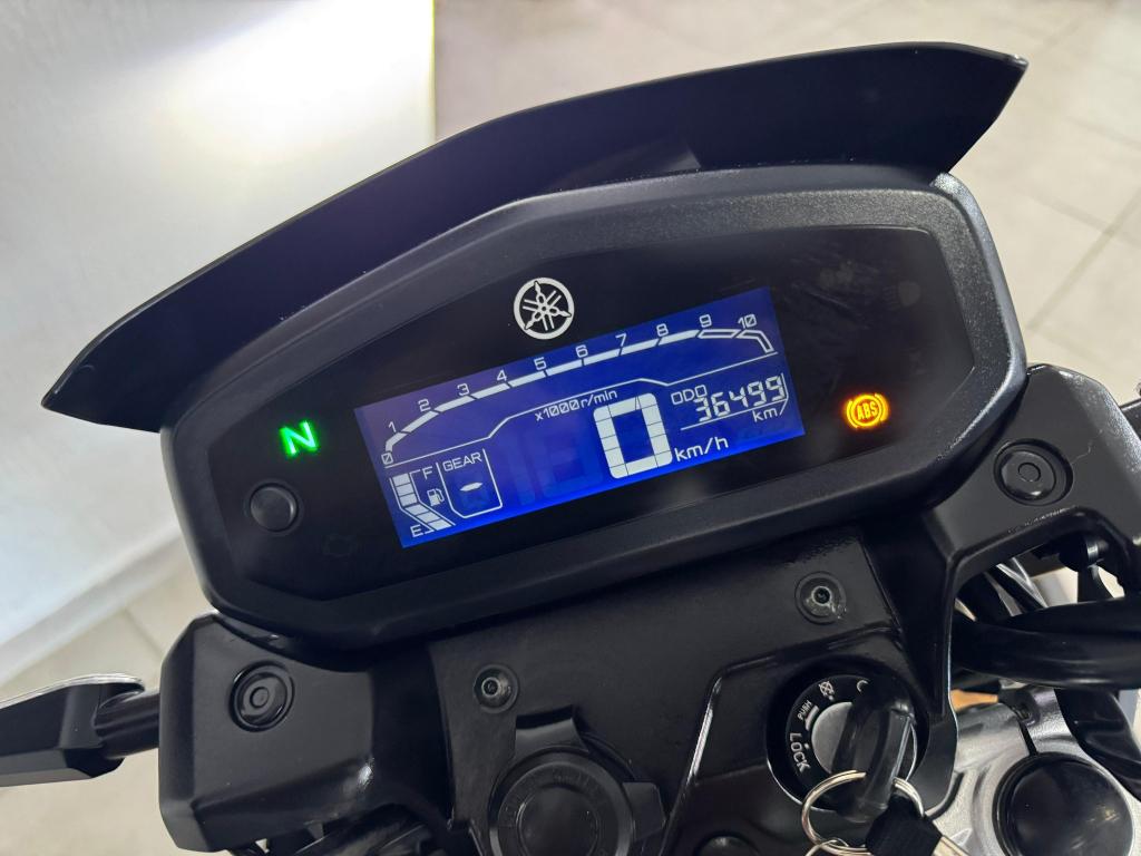 YAMAHA XTZ 150 Crosser - Foto