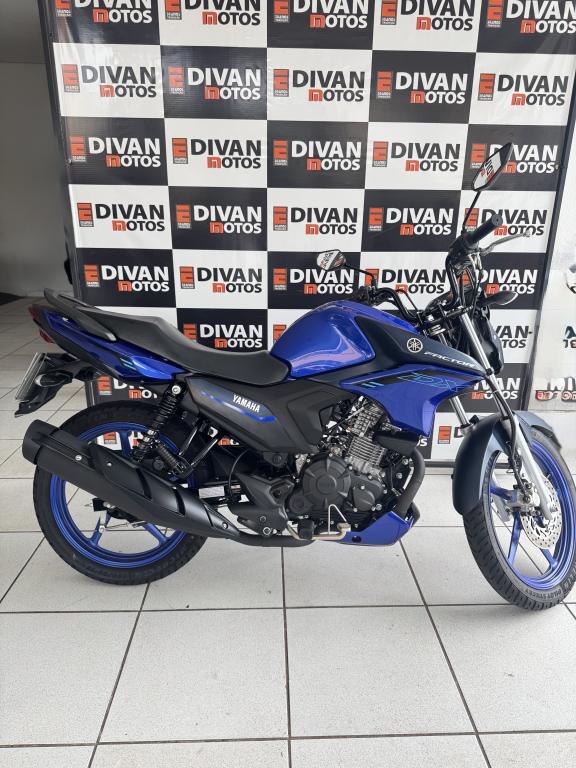 YAMAHA YBR 150 - Foto