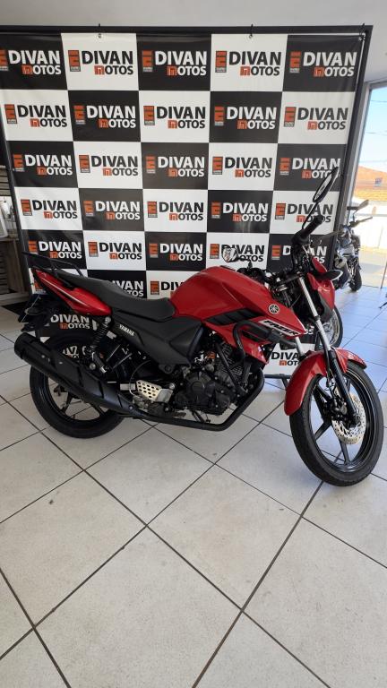 YAMAHA YS Fazer 150 - Foto
