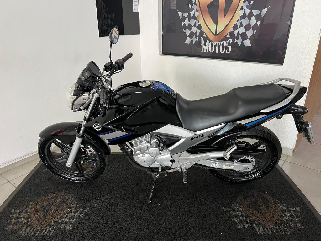 YAMAHA YS Fazer 250 - Foto
