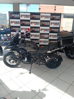 BMW R 1250 GS TRIPLE BLACK