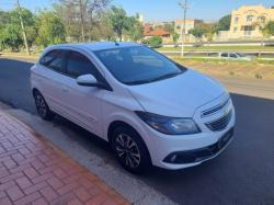 CHEVROLET Onix Hatch 1.4 4P FLEX LTZ