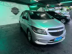 CHEVROLET Onix Hatch 1.0 4P FLEX JOY