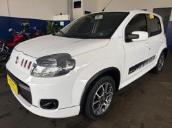 FIAT Uno 1.4 4P FLEX SPORTING