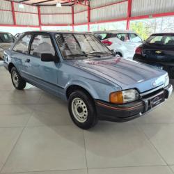 FORD Escort 1.6 L