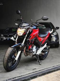 HONDA CB 250 F Twister 