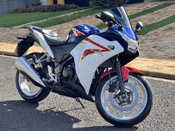 HONDA CBR 250 R