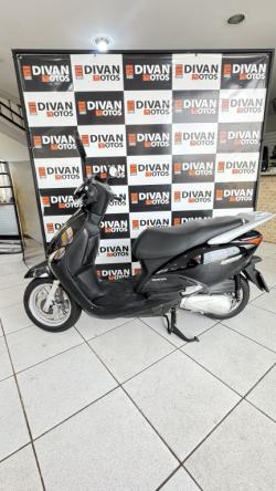 HONDA Lead 110 