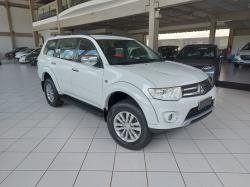 MITSUBISHI Pajero 3.2 16V 4P 4X4 7 LUGARES HPE TURBO DIESEL INTERCOOLER AUTOMTICO