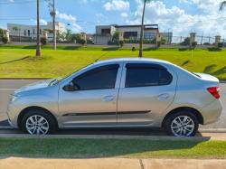 RENAULT Logan 1.0 12V 4P FLEX SCE ZEN