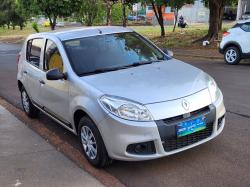 RENAULT Sandero 1.0 4P FLEX AUTHENTIQUE