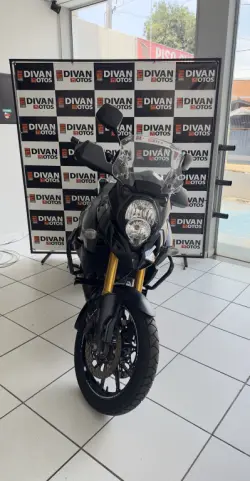 SUZUKI V-Strom DL 1000 A SUZUKI V-Strom DL 1000 A