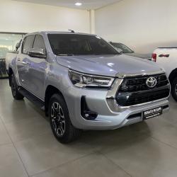 TOYOTA Hilux Caminhonete 2.8 16V SRV 4X4 DIESEL CABINE DUPLA AUTOMTICO