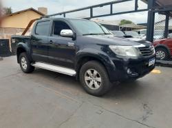 TOYOTA Hilux Caminhonete 3.0 4P 4X4 SRV TURBO DIESEL TOP CABINE DUPLA AUTOMTICO