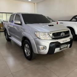 TOYOTA Hilux Caminhonete 3.0 4P 4X4 SRV TURBO DIESEL CABINE DUPLA AUTOM�TICO