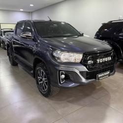 TOYOTA Hilux Caminhonete 2.8 16V SRV 4X4 DIESEL CABINE DUPLA AUTOM�TICO