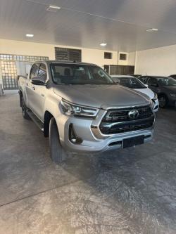 TOYOTA Hilux Caminhonete 2.8 16V SRX 4X4 TURBO DIESEL CABINE DUPLA AUTOM�TICO