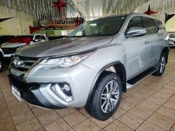 TOYOTA Hilux SW4 2.7 16V 4P FLEX SRV 7 LUGARES AUTOMÁTICO