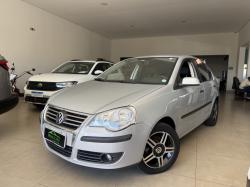 VOLKSWAGEN Polo Sedan 1.6 4P FLEX