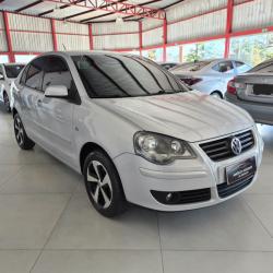VOLKSWAGEN Polo Sedan 1.6 4P COMFORTLINE FLEX