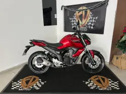 YAMAHA FZ 15 Fazer ABS