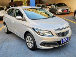 CHEVROLET Onix Hatch 1.4 4P FLEX LT