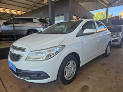 CHEVROLET Onix Hatch 1.0 4P FLEX LT