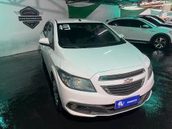 CHEVROLET Onix Hatch 1.4 4P FLEX LT