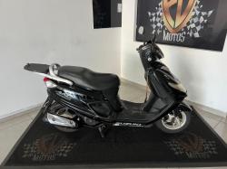SUZUKI Burgman 125 