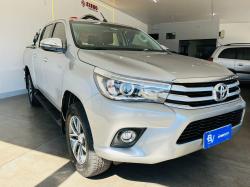 TOYOTA Hilux Caminhonete 2.8 16V SRX 4X4 TURBO DIESEL CABINE DUPLA AUTOMTICO