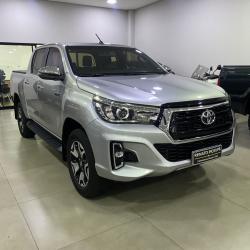 TOYOTA Hilux Caminhonete 2.8 16V SRX 4X4 TURBO DIESEL CABINE DUPLA AUTOMTICO