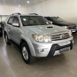 TOYOTA Hilux SW4 3.0 V6 12V 4P SRV TURBO DIESEL AUTOMTICO