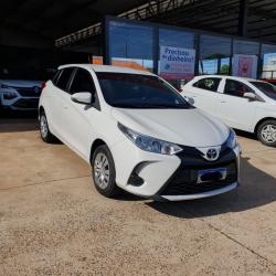 TOYOTA Yaris Hatch 1.5 16V 4P FLEX XL PLUS CONNECT MULTIDRIVE AUTOMTICO CVT