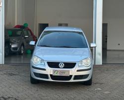 VOLKSWAGEN Polo Sedan 1.6 4P COMFORTLINE FLEX