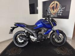 YAMAHA FZ 15 Fazer ABS