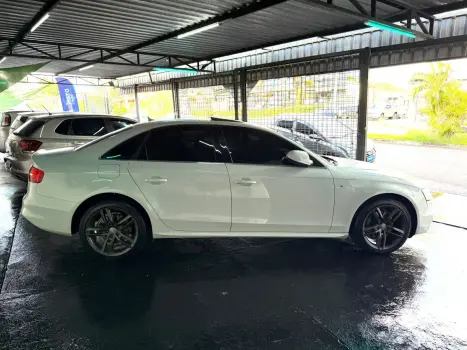 AUDI A4 1.8 4P TFSI ATTRACTION MULTITRONIC AUTOM�TICO, Foto 3