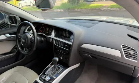 AUDI A4 1.8 4P TFSI ATTRACTION MULTITRONIC AUTOM�TICO, Foto 12