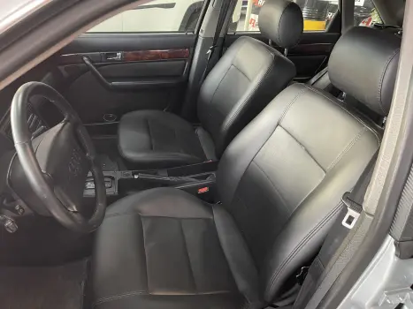 AUDI A6 2.8 V6 30V 4P AUTOM�TICO, Foto 5