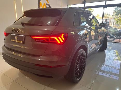 AUDI Q3 1.4 4P 35 TFSI BLACK S LINE S-TRONIC AUTOM�TICO, Foto 5