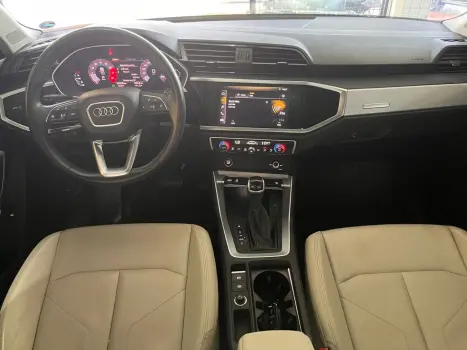 AUDI Q3 1.4 4P 35 TFSI BLACK S LINE S-TRONIC AUTOM�TICO, Foto 7