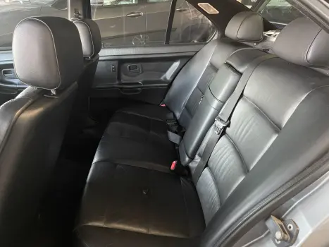 BMW 325I 2.5 24V 4P AUTOM�TICO, Foto 7