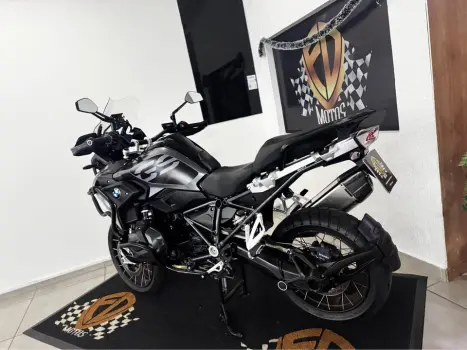 BMW R 1250 GS TRIPLE BLACK, Foto 4