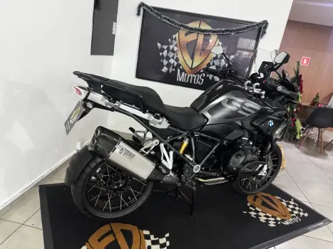 BMW R 1250 GS TRIPLE BLACK, Foto 6