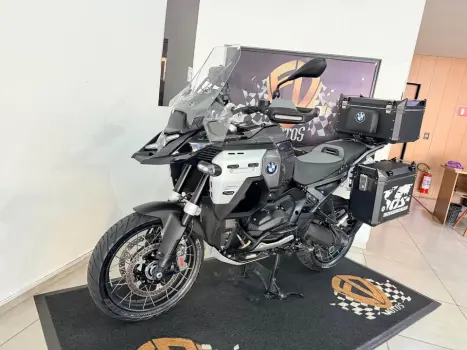 BMW R 1300 GS ADVENTURE TRIPLE BLACK, Foto 3
