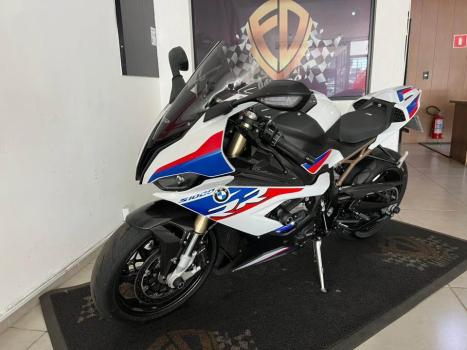 BMW S 1000 RR M CARBON, Foto 3