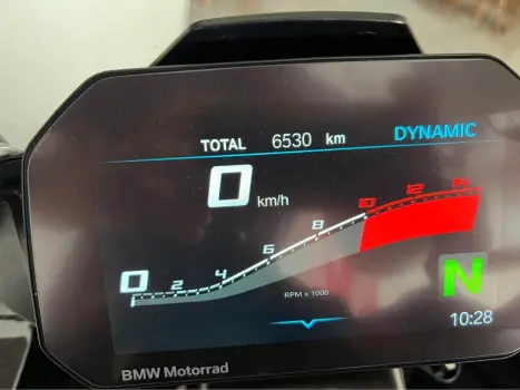 BMW S 1000 RR M CARBON, Foto 7