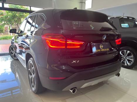 BMW X1 2.0 16V 4P SDRIVE 20I X-LINE ACTIVEFLEX TURBO AUTOM�TICO, Foto 5