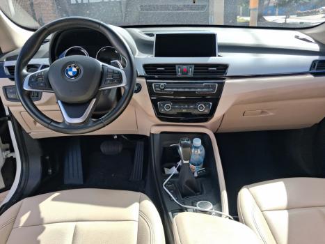 BMW X1 2.0 16V 4P SDRIVE 20I X-LINE ACTIVEFLEX TURBO AUTOM�TICO, Foto 4